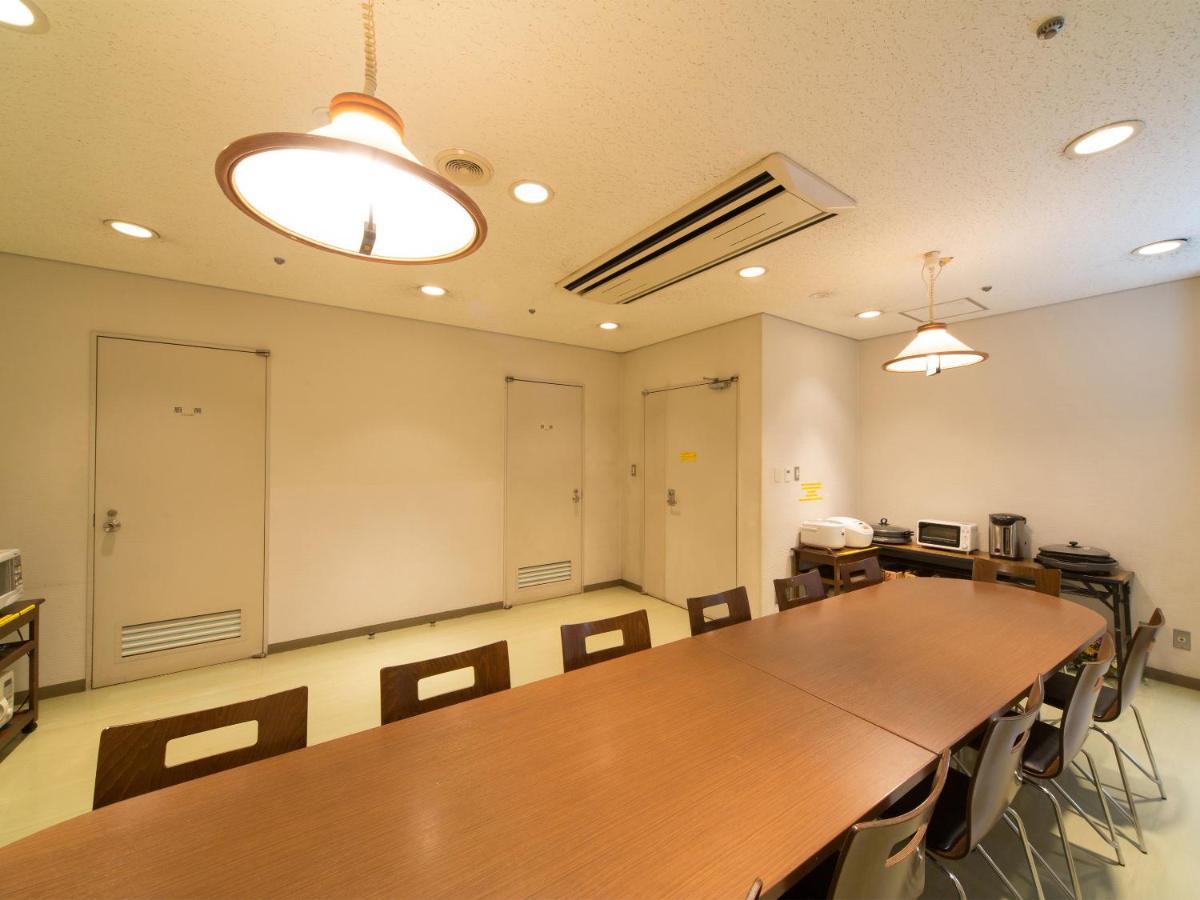 Hiroshima International Youth House Jms Aster Plaza Buitenkant foto